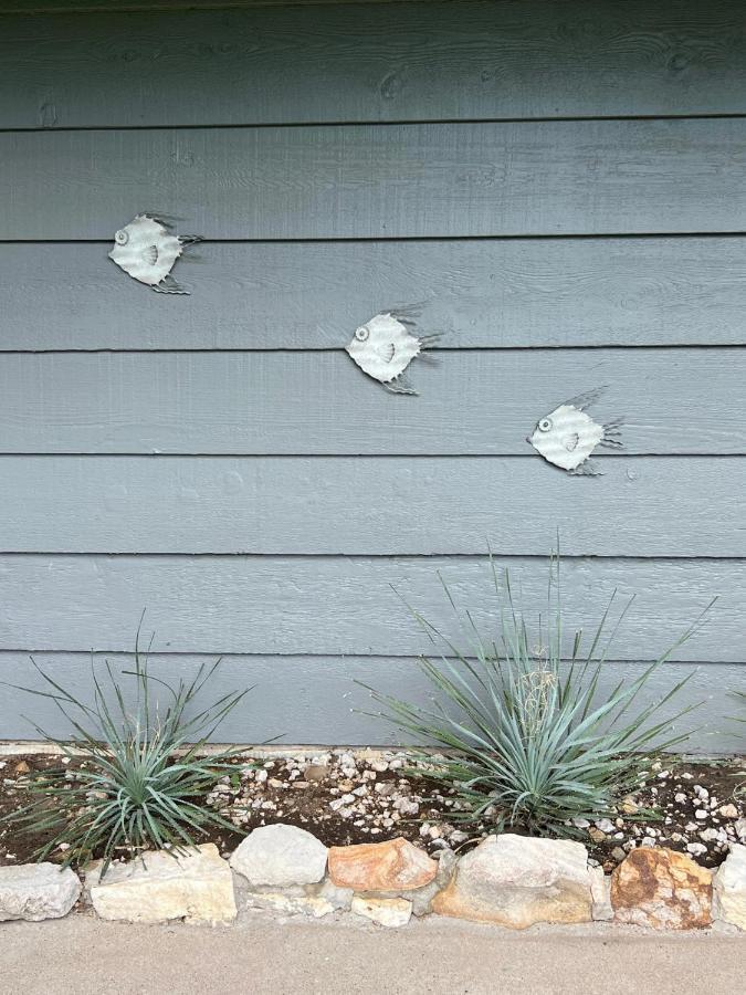 האמבל Kingwood Cottage - 10 Mins From Iah - Lake Front מראה חיצוני תמונה