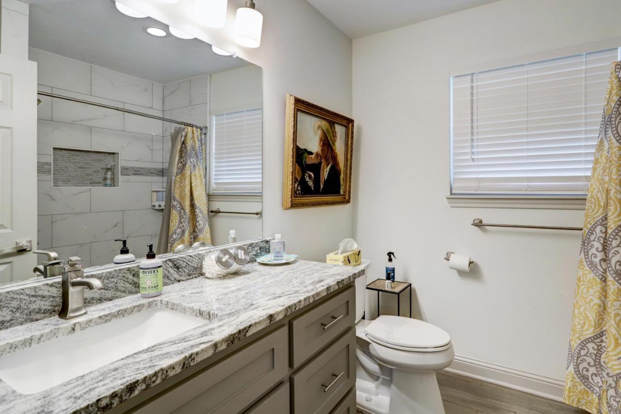 האמבל Kingwood Cottage - 10 Mins From Iah - Lake Front מראה חיצוני תמונה