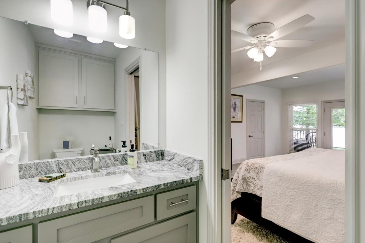 האמבל Kingwood Cottage - 10 Mins From Iah - Lake Front מראה חיצוני תמונה